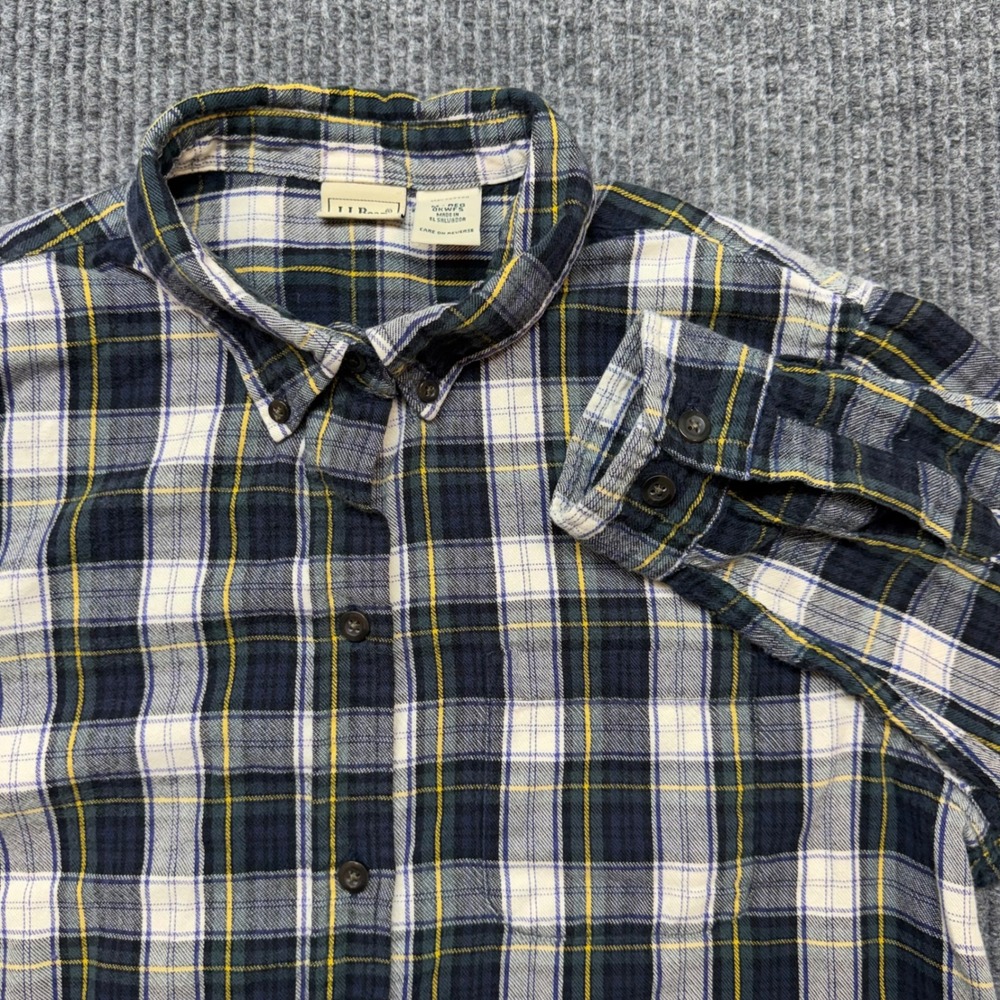L.L.Bean Flannel Shirt Mens M Regular Plaid Navy Yellow Button Down Cotton